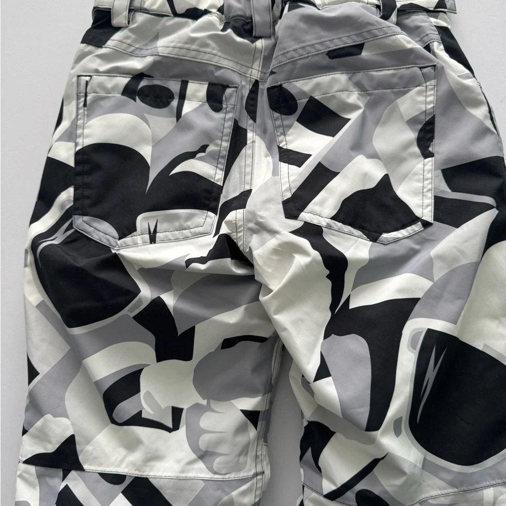 Burton Boys Barnstorm 2L Pants True Black Cosmoblock Size Medium